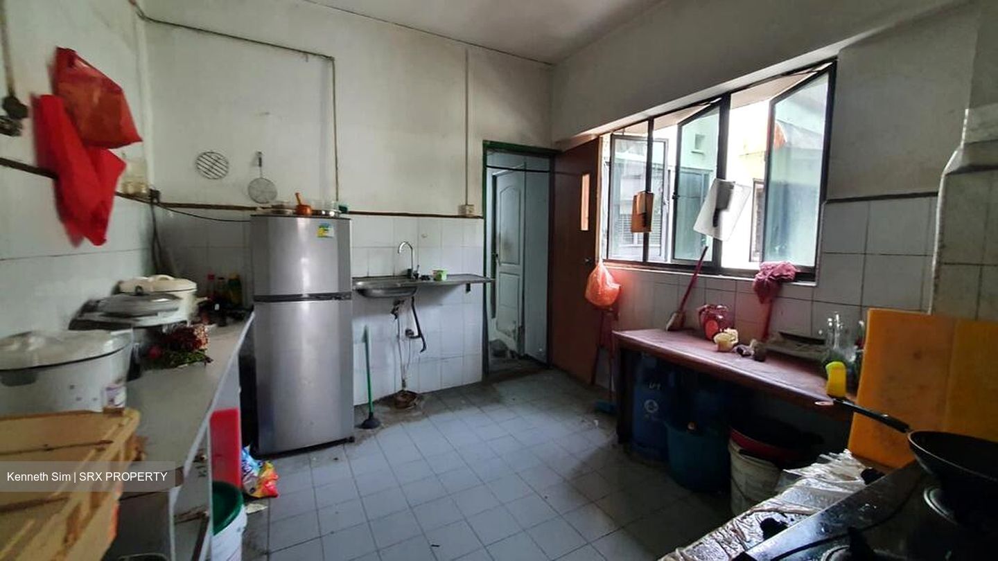 Macpherson Road (D13), Apartment #526624651